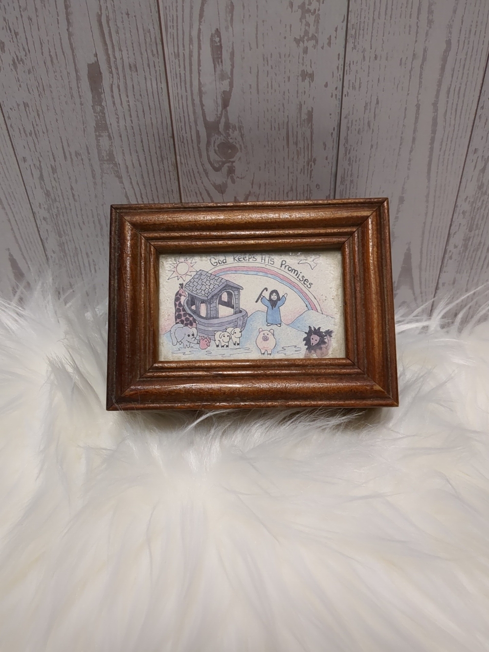 Vintage 1980's/90's Brown Wood Noah's Ark Trinket Keepsake Box